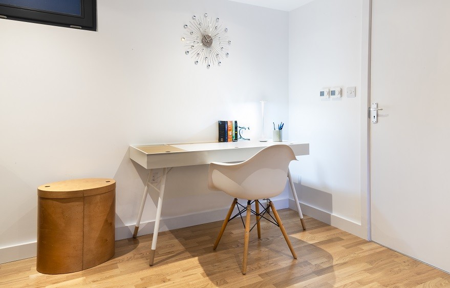 Outdoor office in Putney