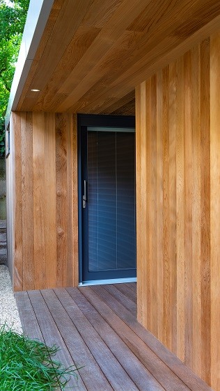Garden room with storage by Rooms Outdoor