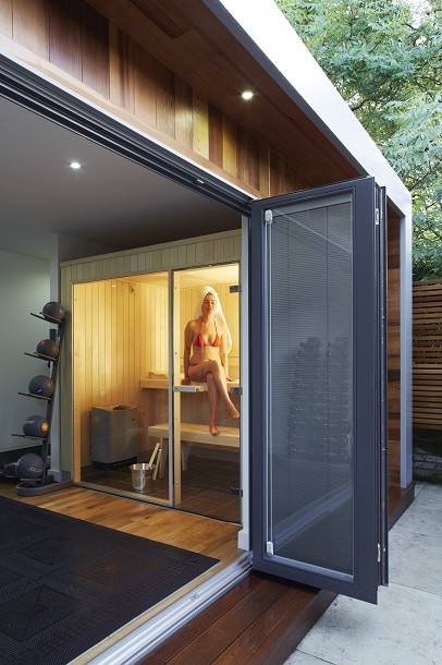 Cuberno garden fitness studio with sauna area