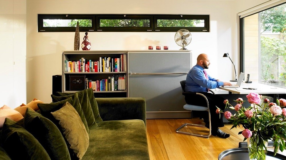London garden office interiors