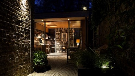 Urban garden office in Barnsbury